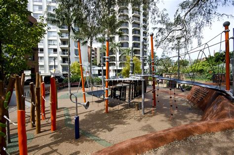 fitzroy gardens playground